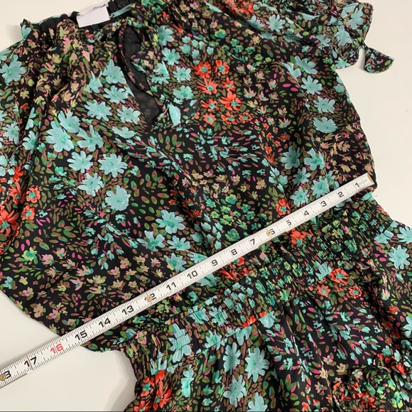 Skylar + Madison Mixed Berries Floral Smocked Mini Dress Size Medium - Picture 7 of 12